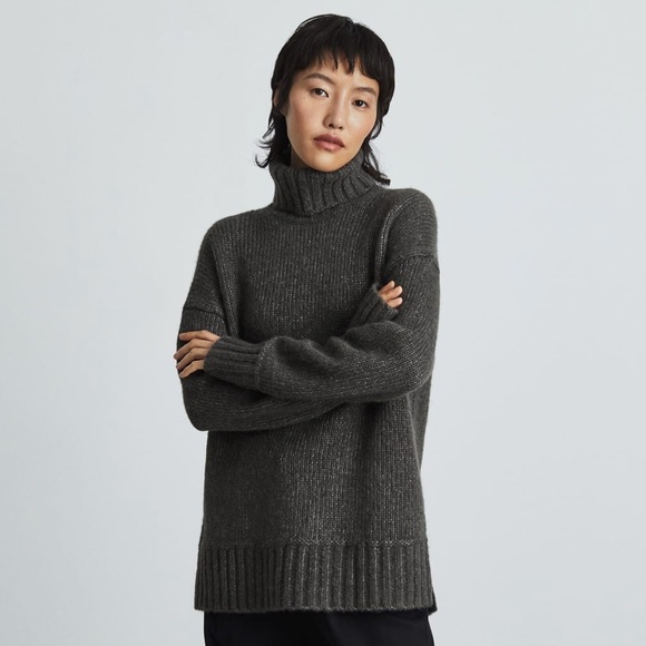 Everlane Sweaters - Everlane Cloud Turtleneck